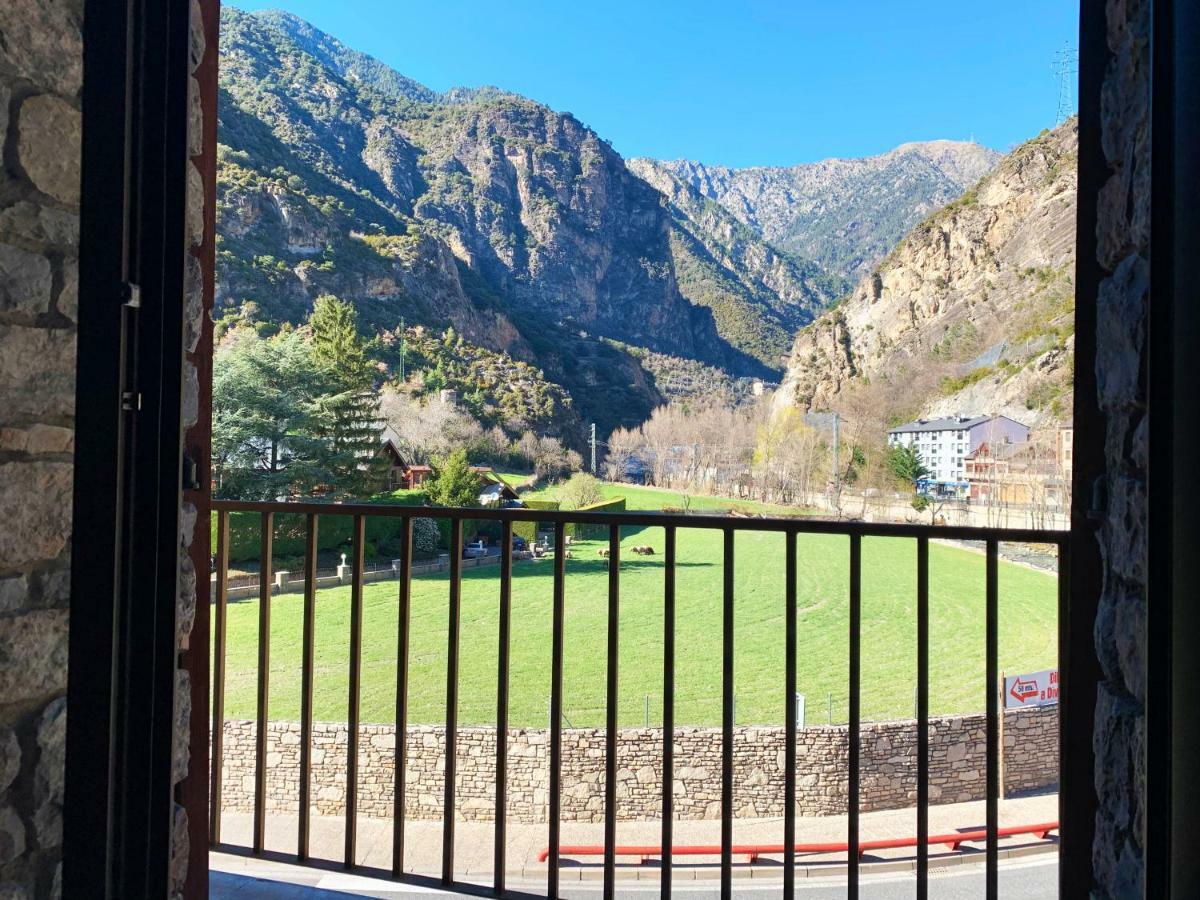 Hotel Barcelona Sant Julià de Lòria Екстериор снимка