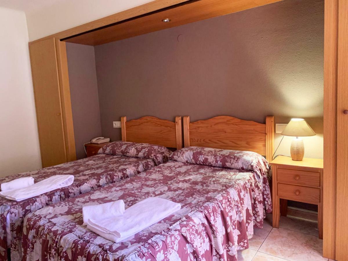 Hotel Barcelona Sant Julià de Lòria Екстериор снимка