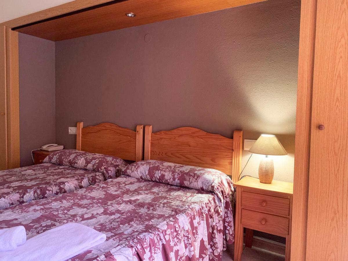 Hotel Barcelona Sant Julià de Lòria Екстериор снимка
