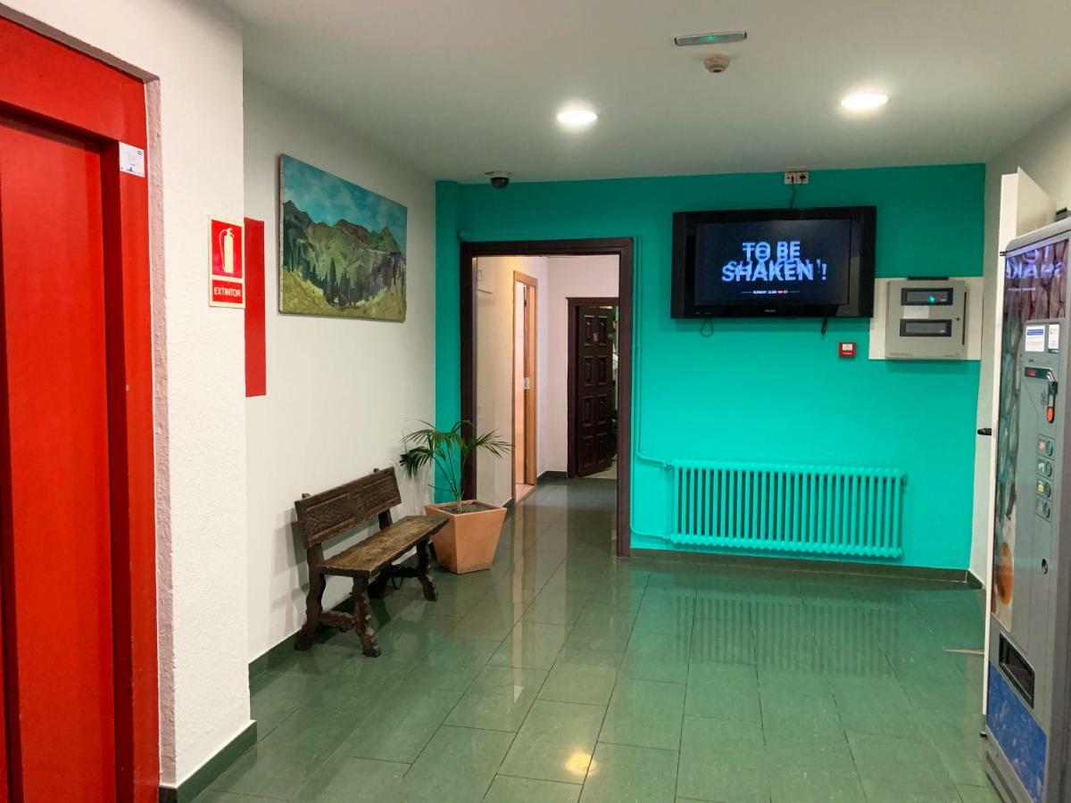 Hotel Barcelona Sant Julià de Lòria Екстериор снимка