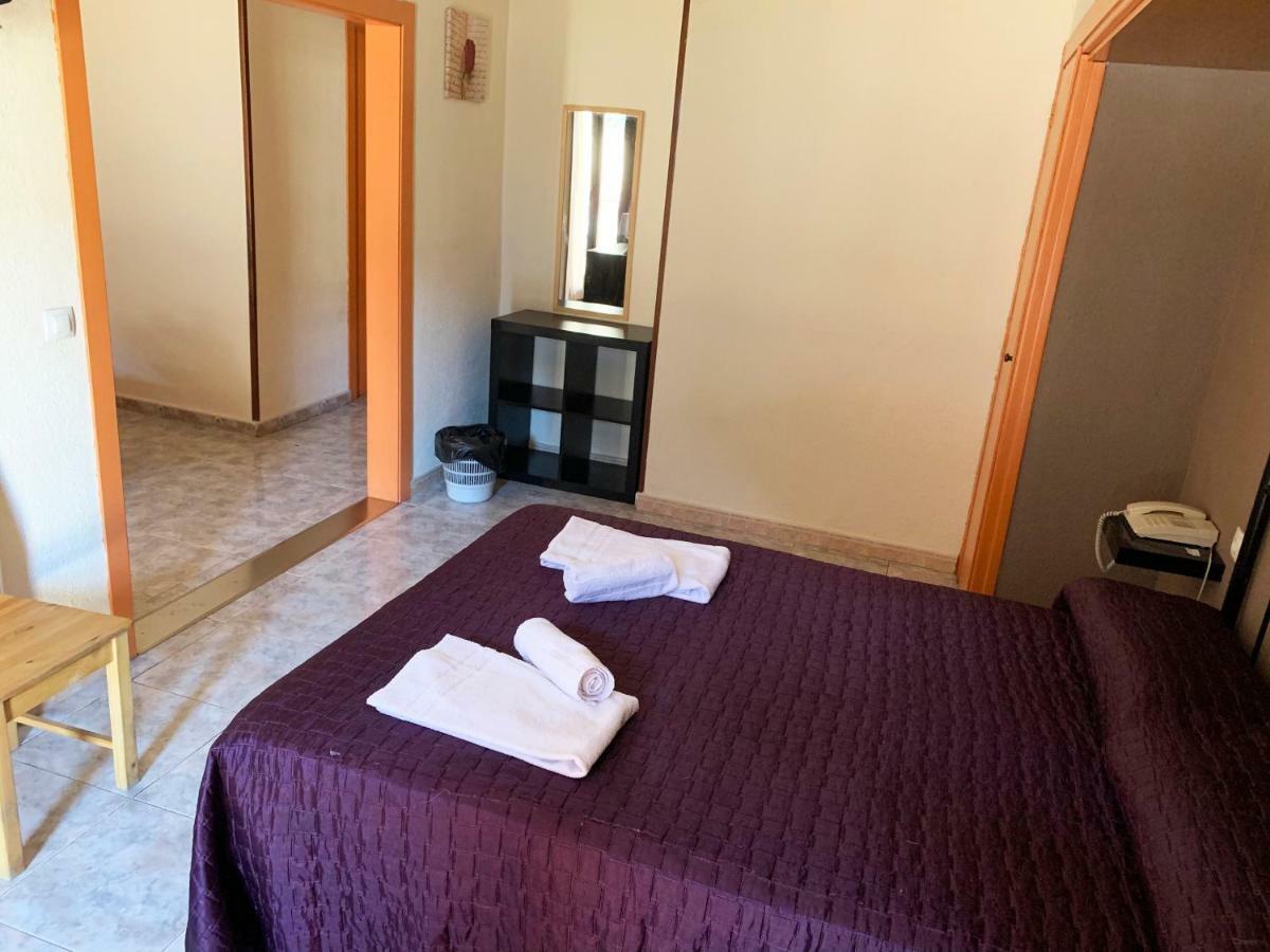 Hotel Barcelona Sant Julià de Lòria Екстериор снимка